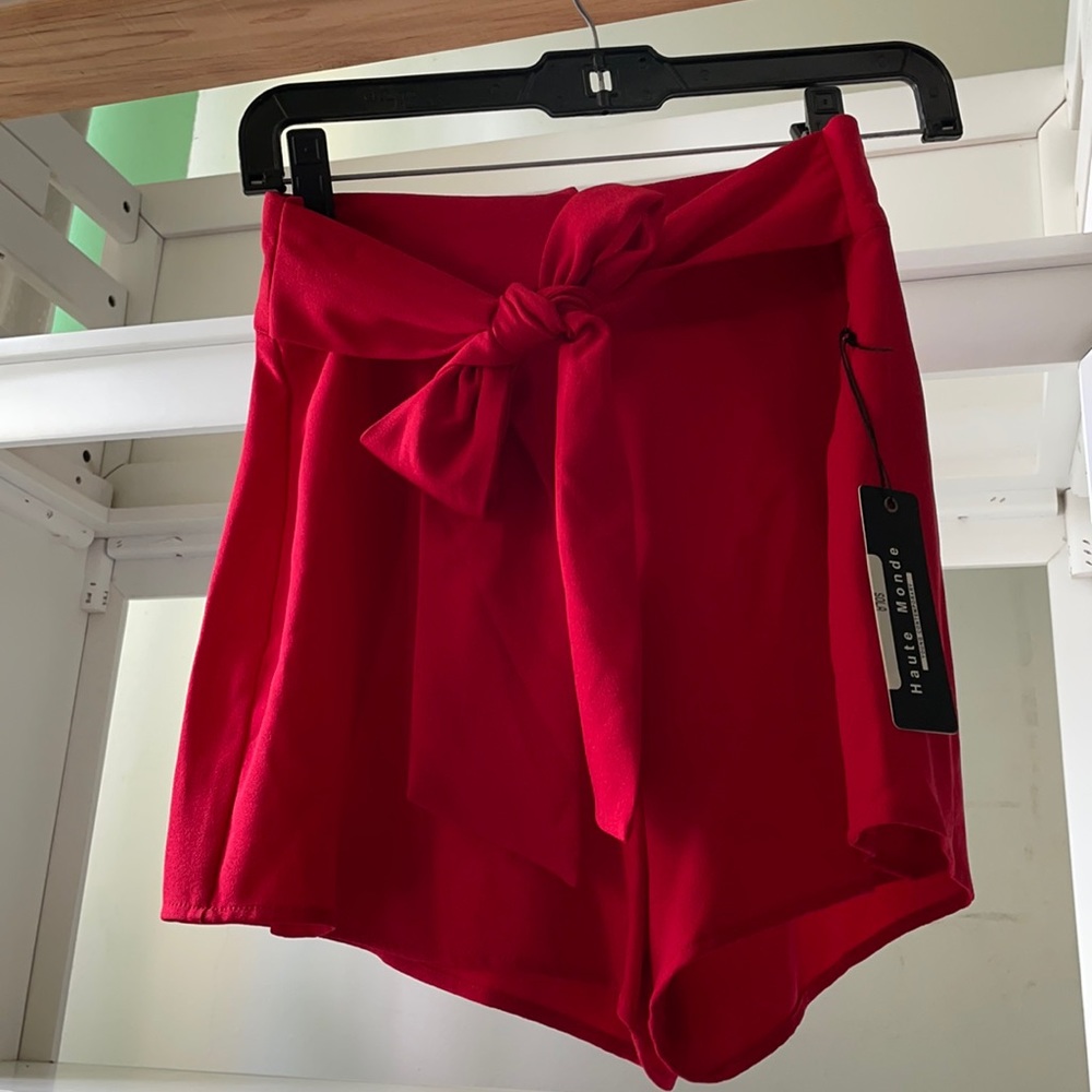 Red short with ribbon